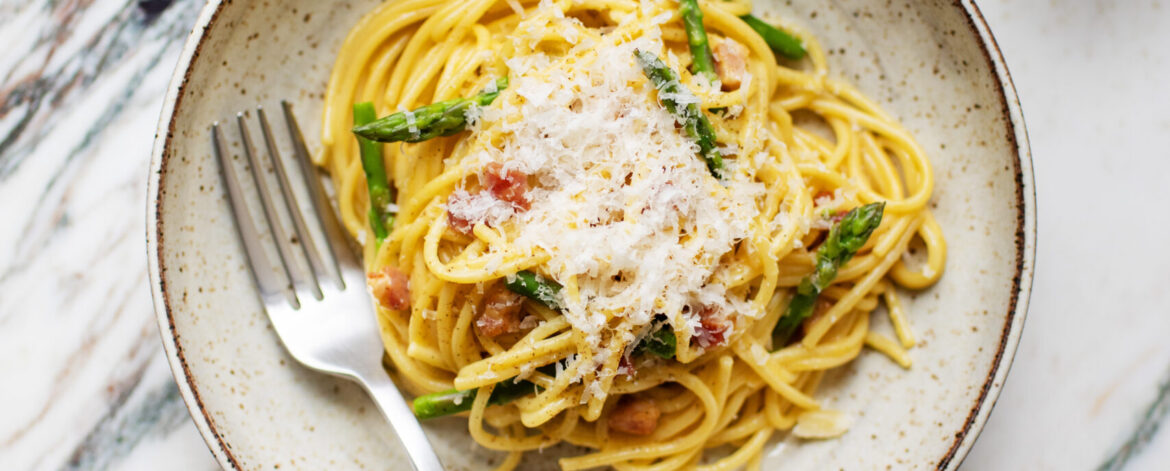 conestoga-farms-recipe-asparagus-carbonara